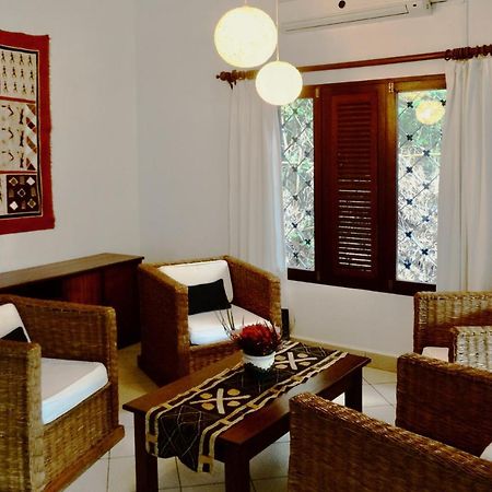 Diani Cottages Diani Beach Esterno foto